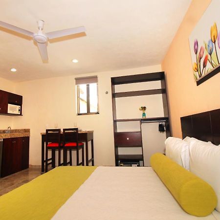 Papagayo Hotel Boutique Playa del Carmen Exterior foto A typical studio at the hotel